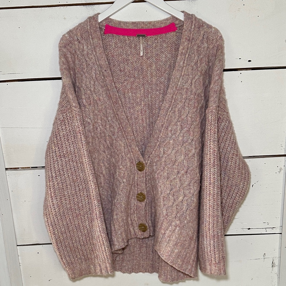 Free People Molly Cable Cardigan Sweater in‎ Pink Angel Food Cake Women’s Small